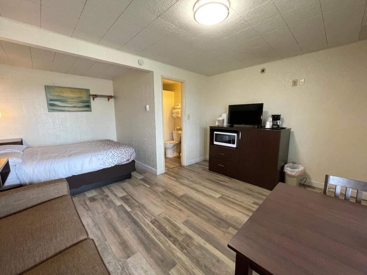 Holiday Motel Westport Esterno foto